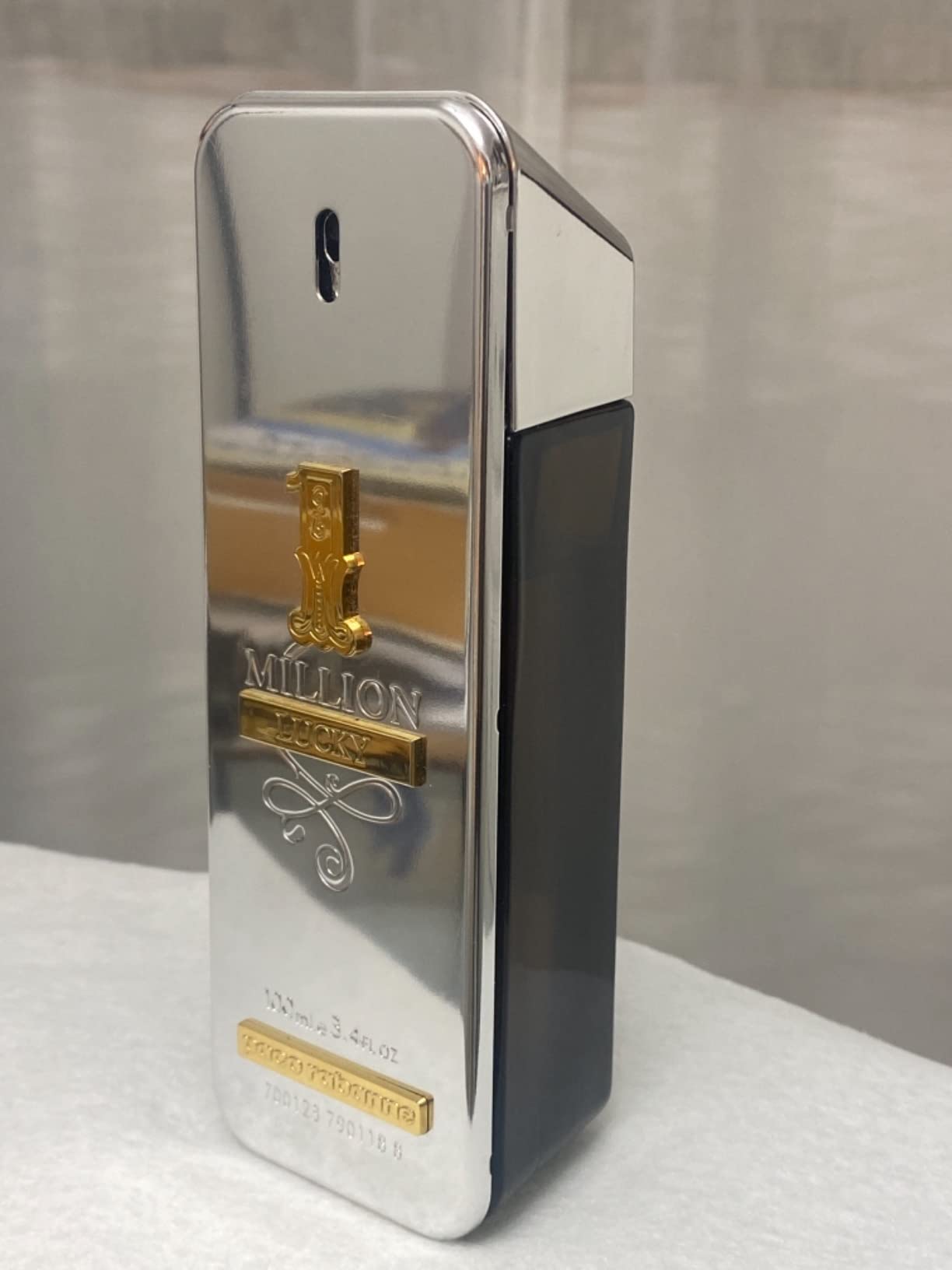 Rabanne 1 Million Parfum/Lucky - Event & Party Supply avaliação e preço